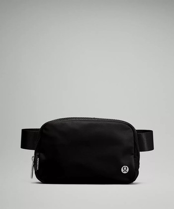 Lululemon popular fanny pack